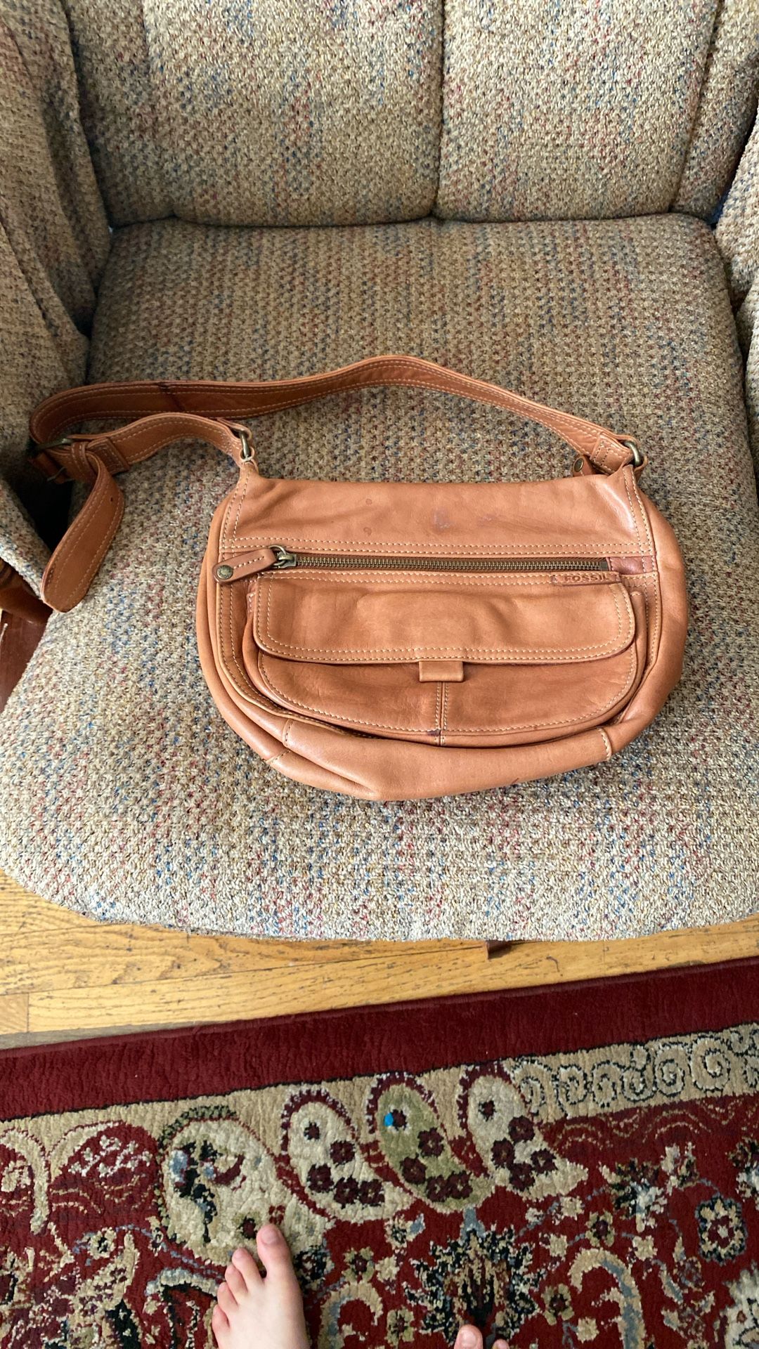 Woman’s Leather Zip Bag