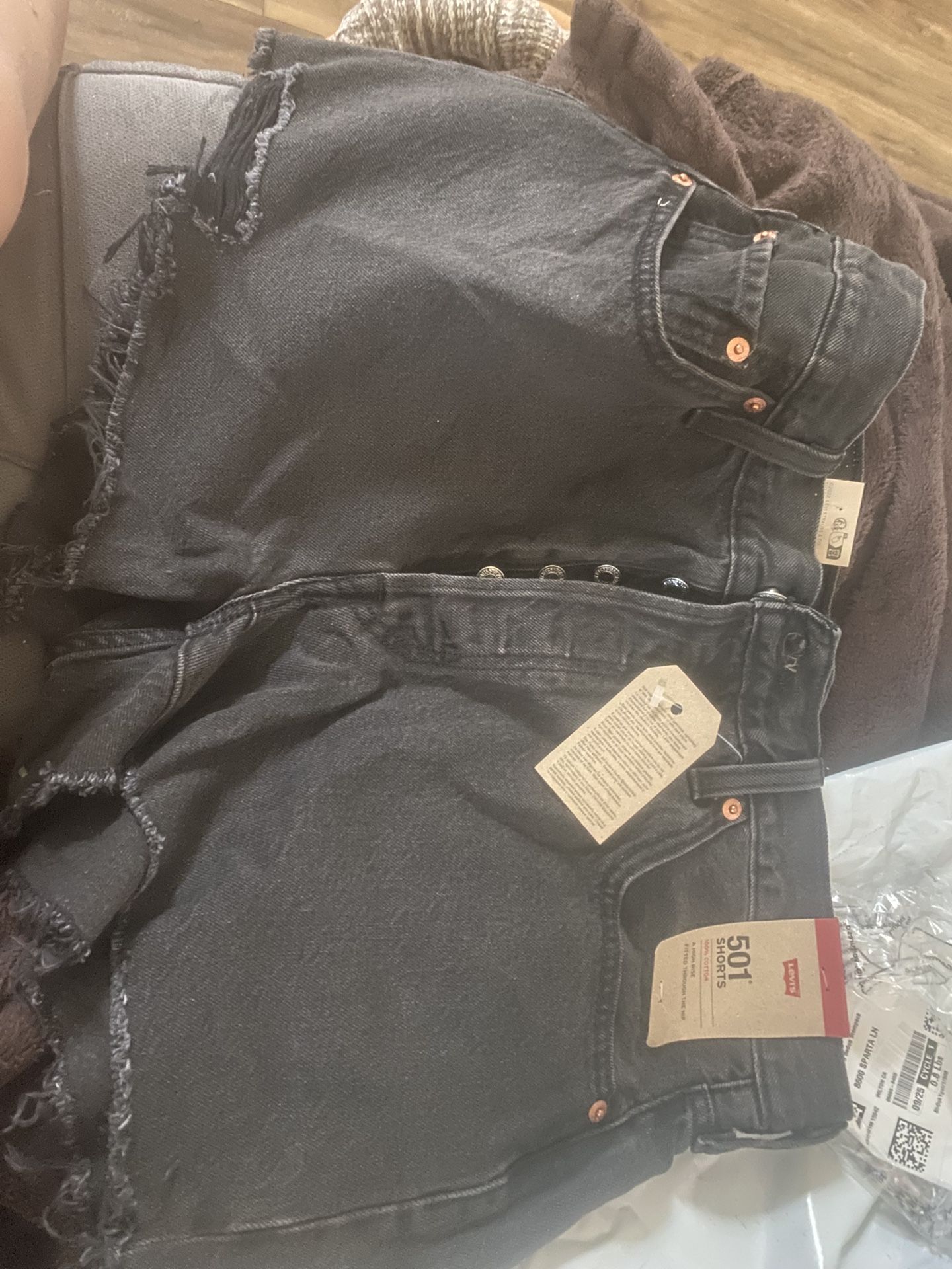 Black Levi 501 Shorts Size 32