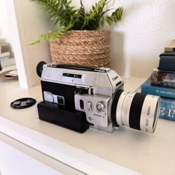 Canon Auto Zoom 814 Super 8 Movie Camera 