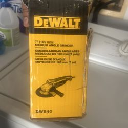 Dewalt Medium Angle Grinder