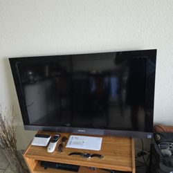 TV SONY BRAVIA NOT SMART 45 INCHES