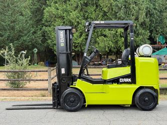 Forklift Clark LPG 10,000Lb capacity
