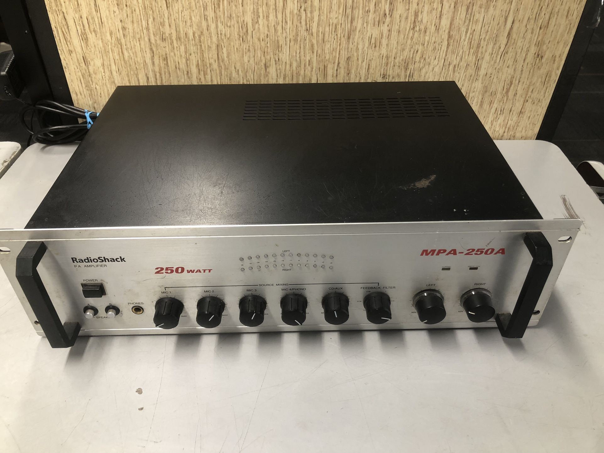 Radio Shack Amp