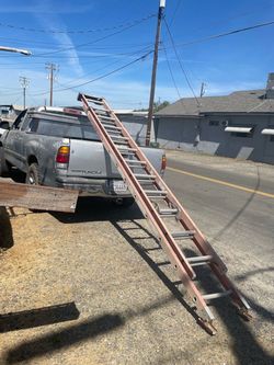 Escalera de extensión 24’