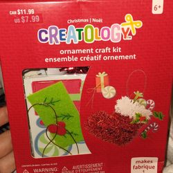Createology Christmas Ornament Craft Kit