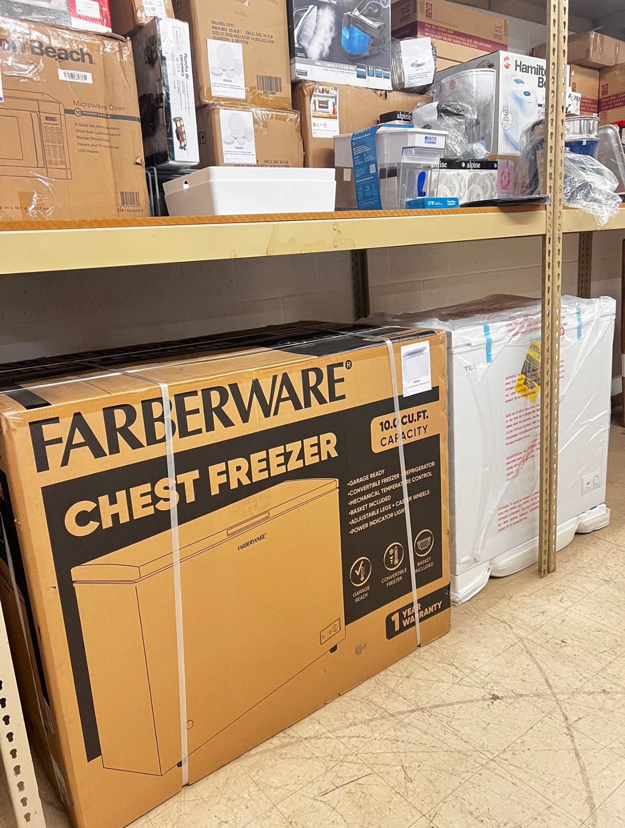 10.4 cu ft Chest Freezer, White, New in Box