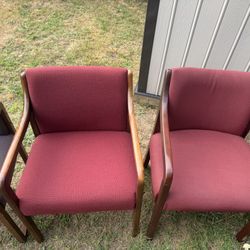 3 OFFICE CHAIRS 