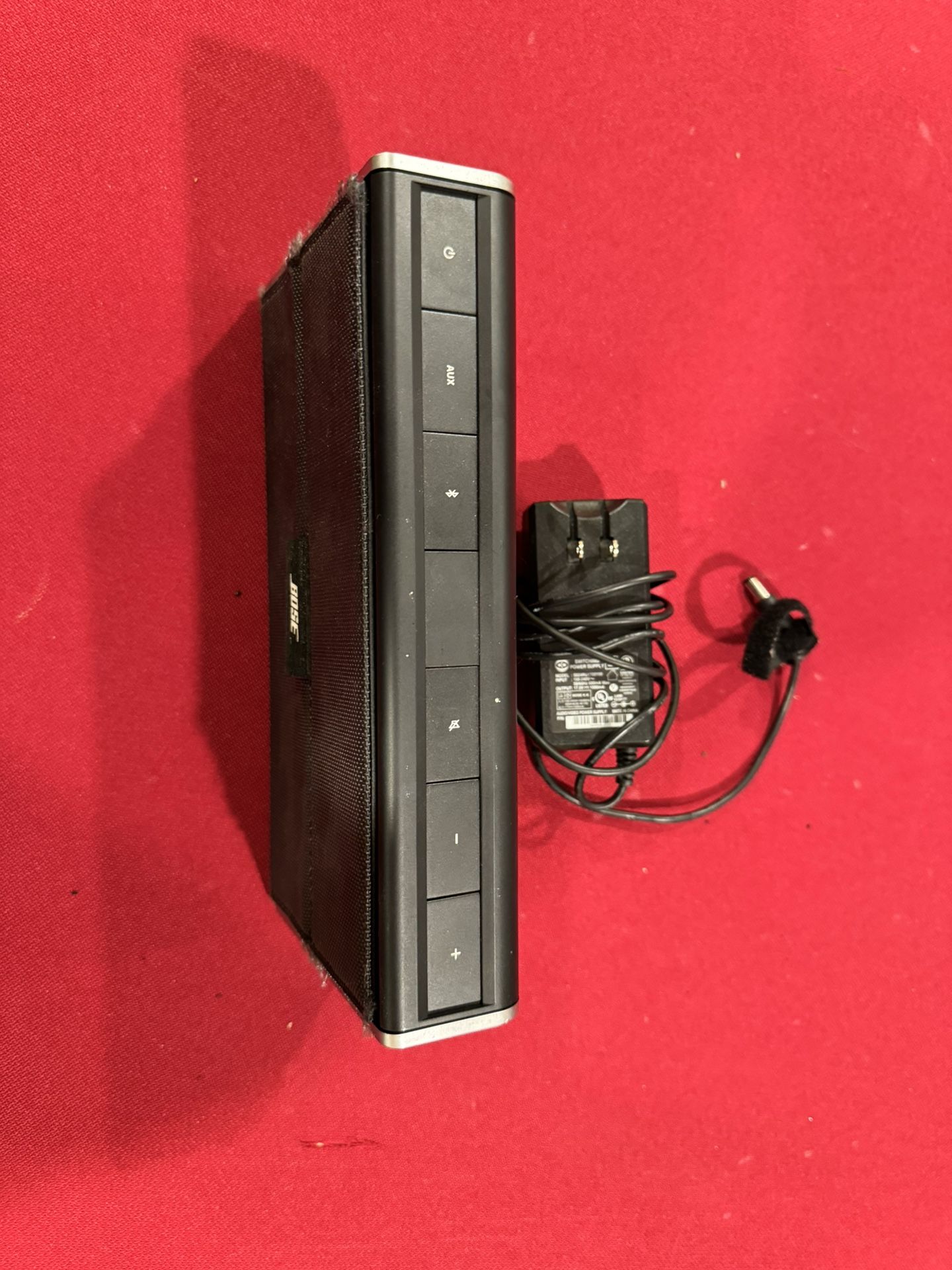 Bose plugin Bluetooth Or AUX Speaker 