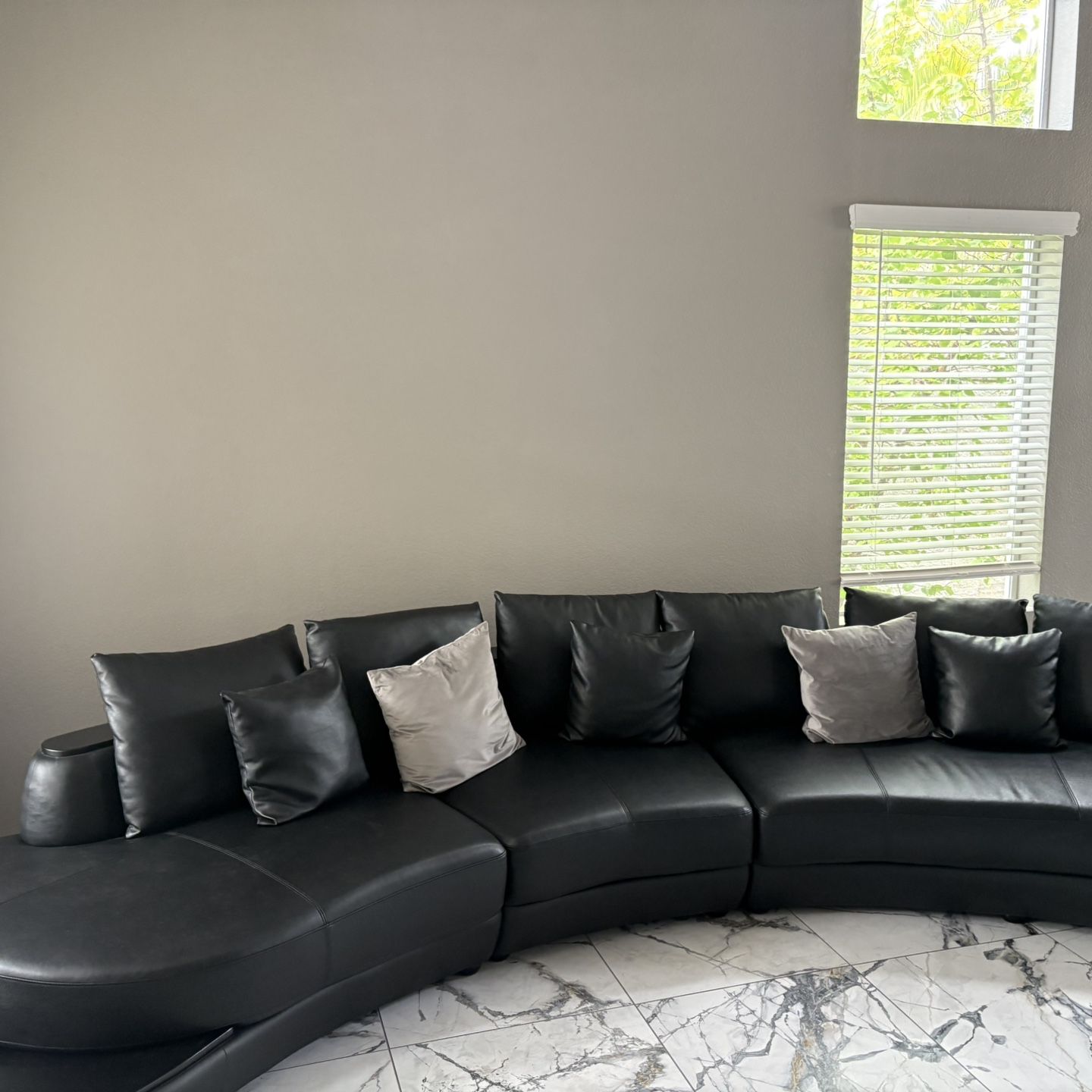 2 Leather Couch Set for Sale in Las Vegas, NV - OfferUp
