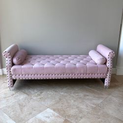 tufted velvet chaise lounge / bench (fainting couch style) 