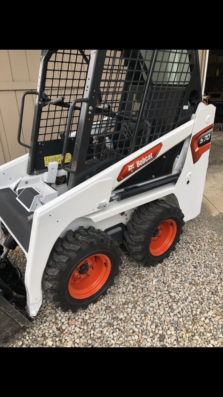 2018 Bobcat S70 Skid Steer 