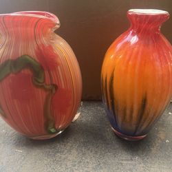 Beautiful Pair Of Glass Vases. Display Decorations 