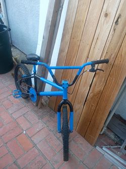 Bmx bike 25$