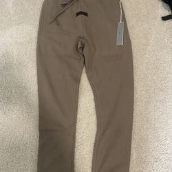Cuffed Brown Essential Pants