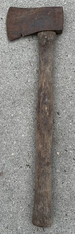 Vintage ‘LAKESIDE’ Carpenter’s Nailing Hatchet