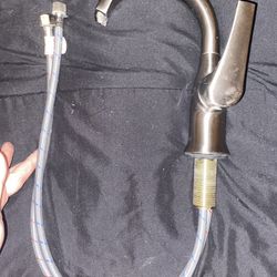 Jacuzzi Lyndsay Brushed Nickel WaterSense High-arc Handle Bathroom Sink Faucet