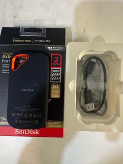 SanDisk Extreme PRO Portable SSD 2TB  2000/2000 READ AND WRITE