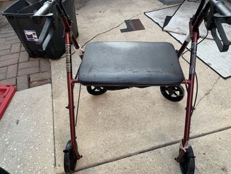 walker with seat