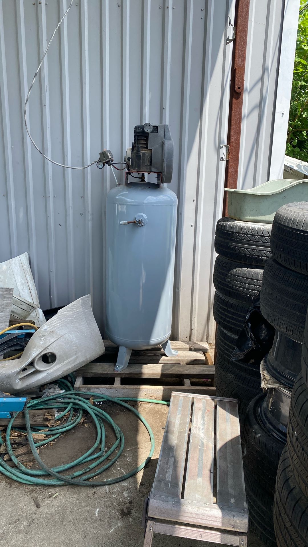 Husky Air Compressor