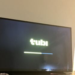 32’ Polaroid TV
