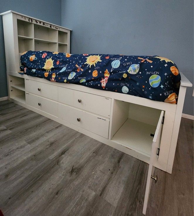 Bunk Bed