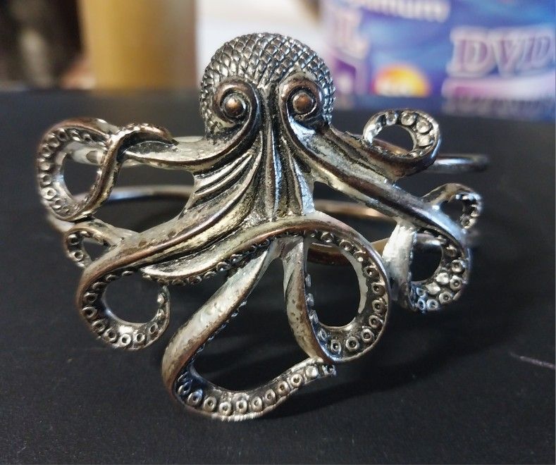 Octopus Bracelet