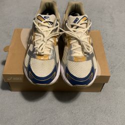 ASICS Cream Pure Silver Size 11/5