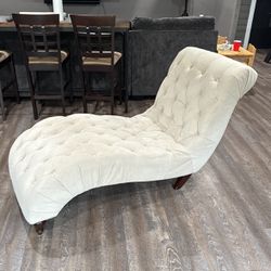 Lounging Chair 