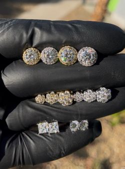 VVS1 Moissanite Jewelry (READ DESCRIPTION)