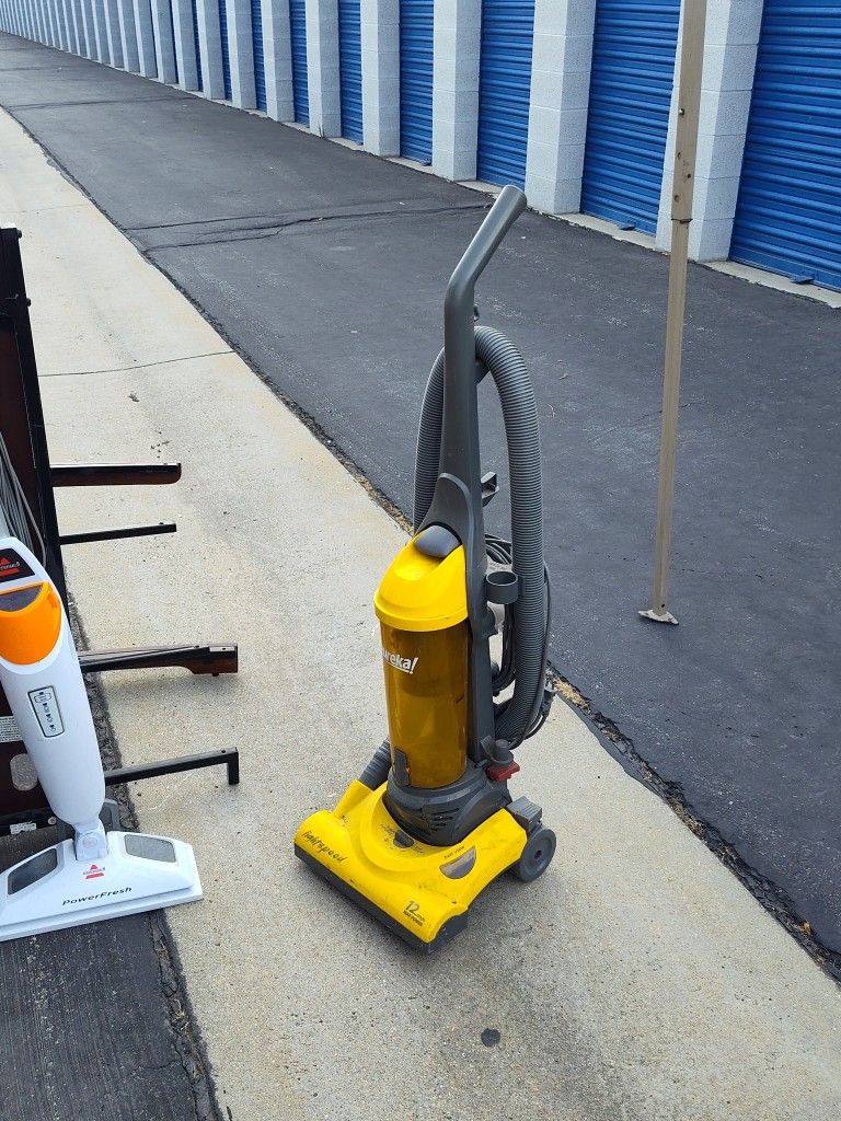 Floor Steamer And A Vaccume