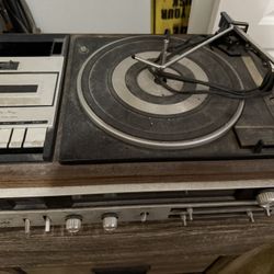 Vintage Sanyo 4 Channel Stereo Receiver 
