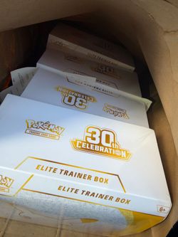 Pokemon 30th anniversary etb