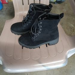 Top Moda  Suede  Boots