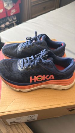 Running shoes