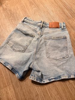Zara short