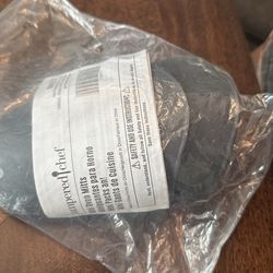 Pampered Chef Mini Oven Mints Silicone