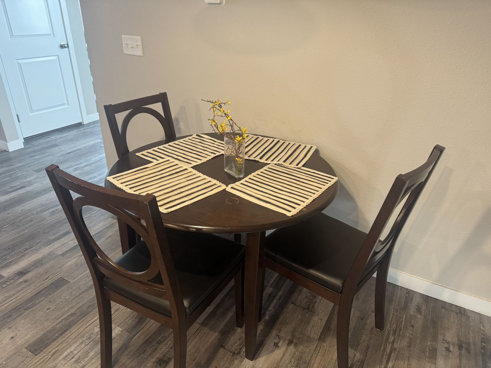 Dining Room Table And Chairs
