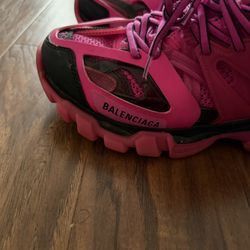 Balenciaga Women’s Size 9