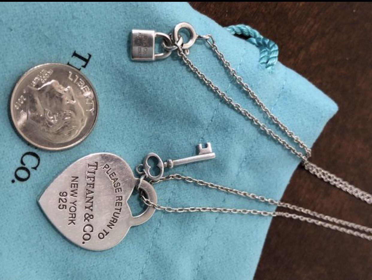 Louis Vuitton Lockit Necklace Priceline Flights Semashow