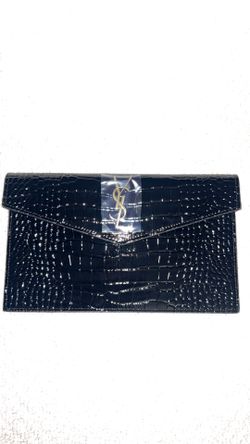 Ysl uptown pouch in crocodile black