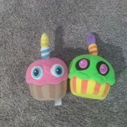 Cupcake Plushies 