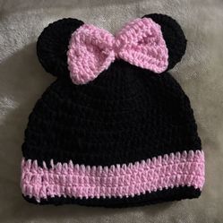 Minnie Mouse Crochet Beanie 🩷🐭