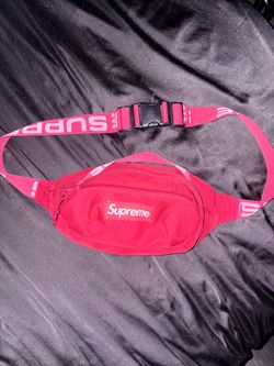 Supreme fanny pack