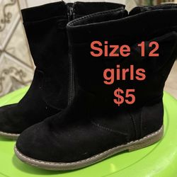 Girls boots $5 size 12