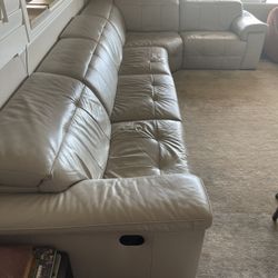 Natuzzi 5 Piece Sectional Couch Light Grey 13.5’ X 8’