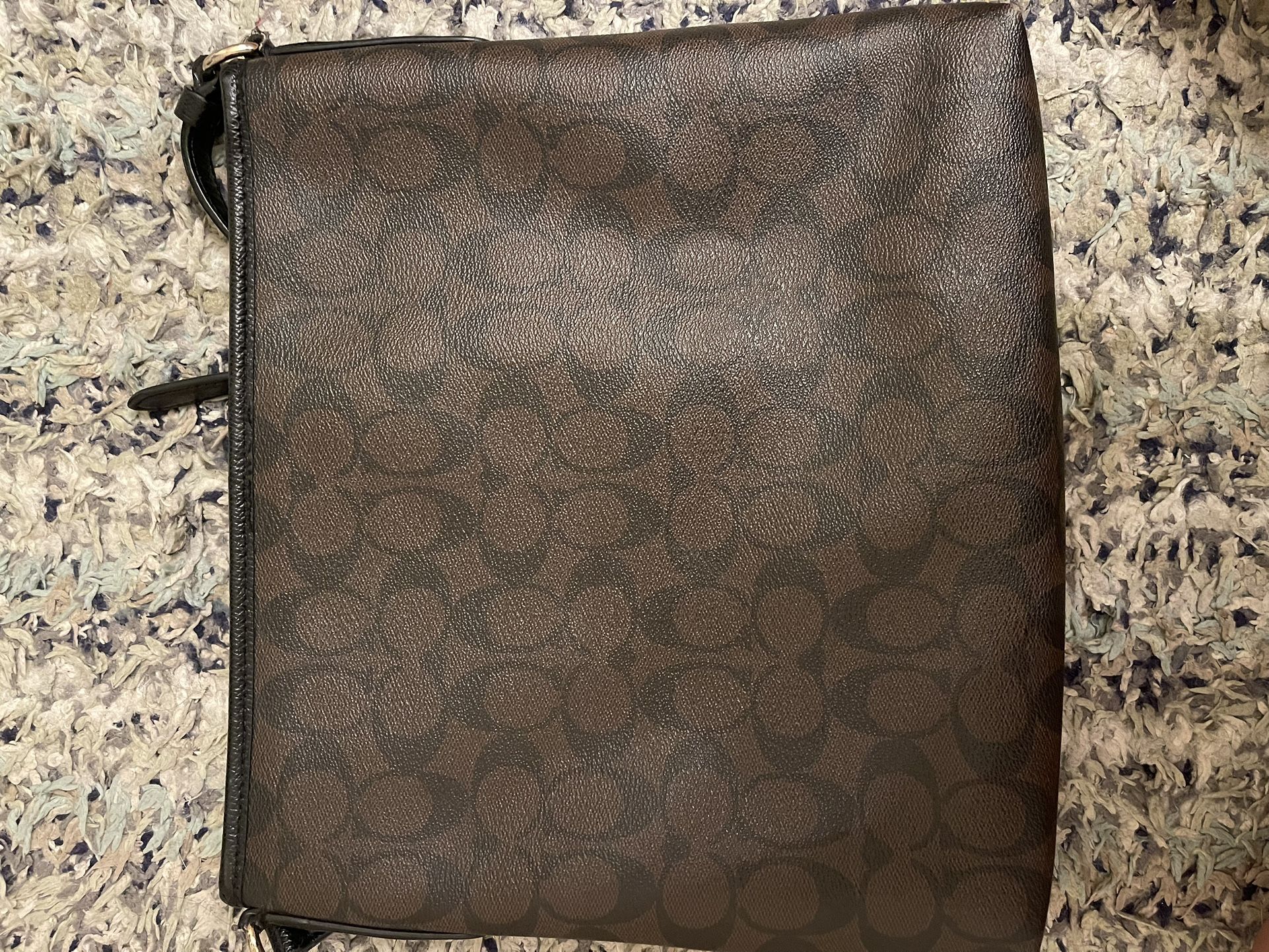 Coach Messenger Bag for Sale in Imperial, CA OfferUp
