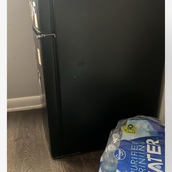 Mini Fridge With Freezer