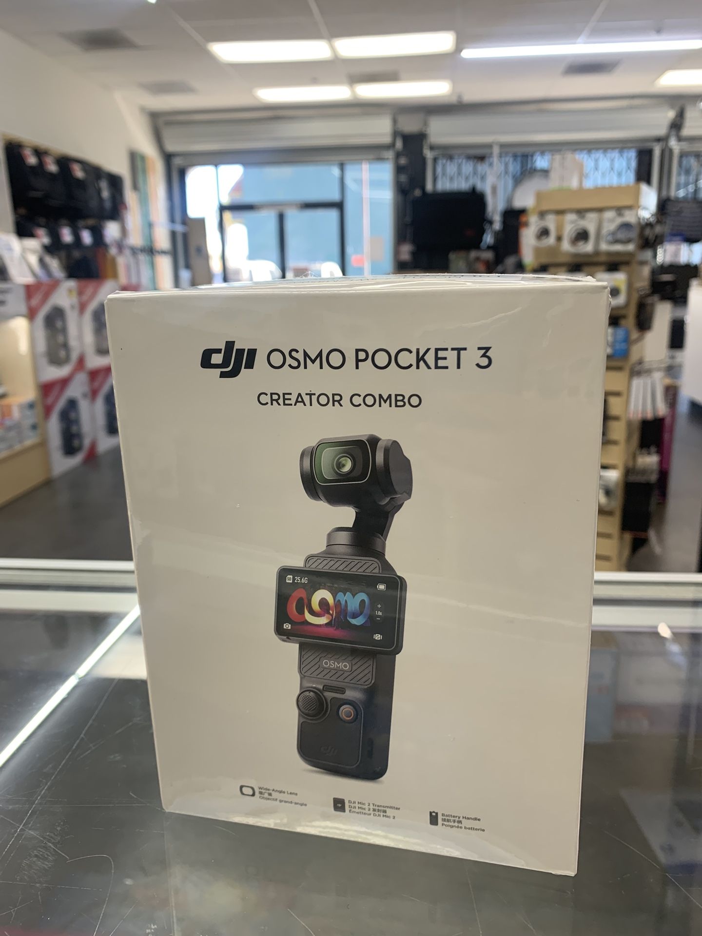 DJI Pocket 3 Creator Combo