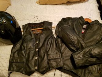 Bilt helmet and leather gear