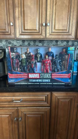 Marvel Studios Titan Hero Series Universe Collection 